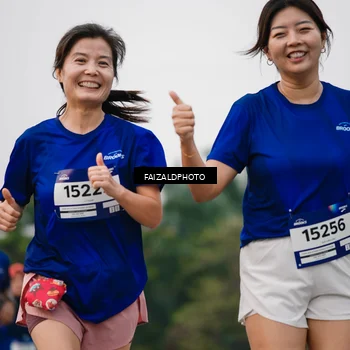 Runner Photo 7415975