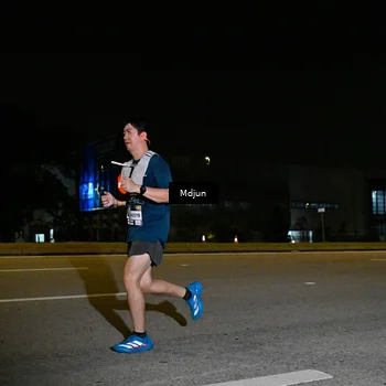 Runner Photo 7415978