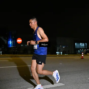 Runner Photo 7415991