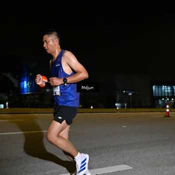 Runner Photo 7415993