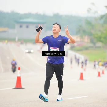 Runner Photo 7415995