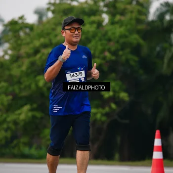 Runner Photo 7416008