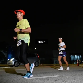 Runner Photo 7416014
