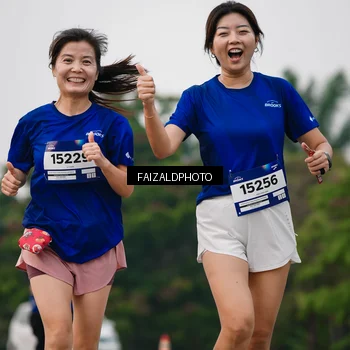 Runner Photo 7416016