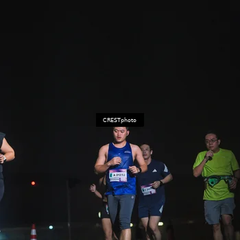 Runner Photo 7416021