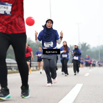 Runner Photo 7416057