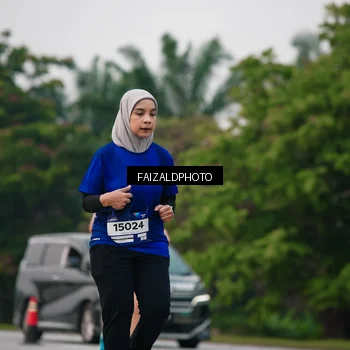 Runner Photo 7416075