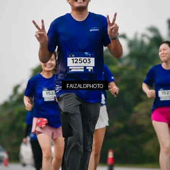 Runner Photo 7416084