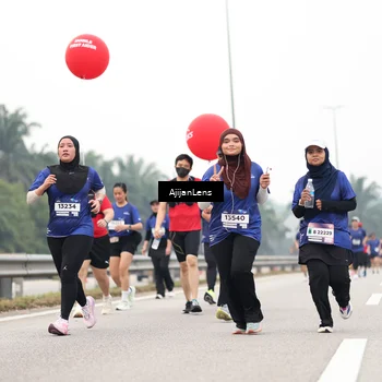 Runner Photo 7416087