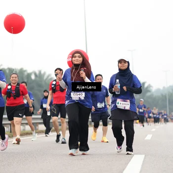 Runner Photo 7416092