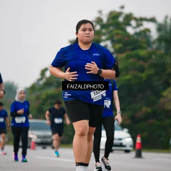 Runner Photo 7416103