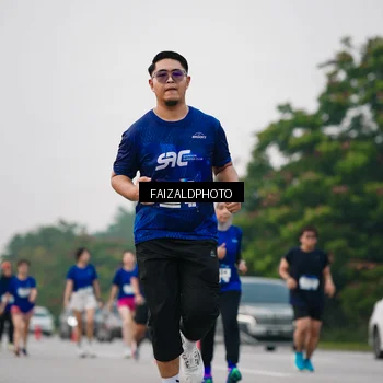 Runner Photo 7416106