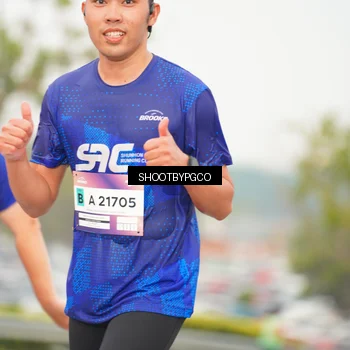 Runner Photo 7416109