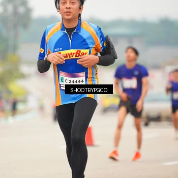 Runner Photo 7416112
