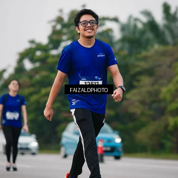 Runner Photo 7416122