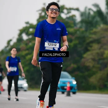 Runner Photo 7416124