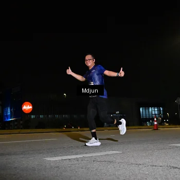 Runner Photo 7416137