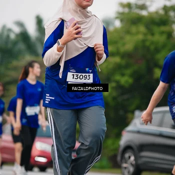 Runner Photo 7416139