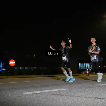 Runner Photo 7416162