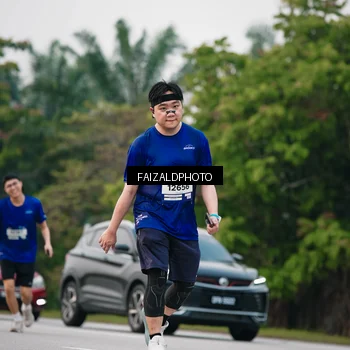 Runner Photo 7416165
