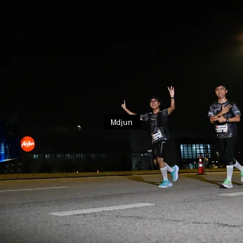Runner Photo 7416166