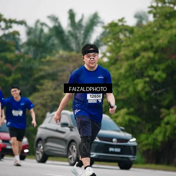 Runner Photo 7416168