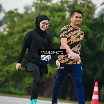 Runner Photo 7416175