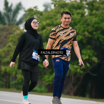 Runner Photo 7416186