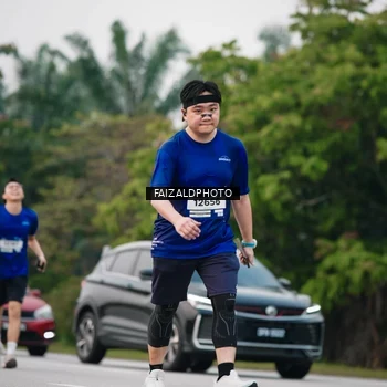 Runner Photo 7416188