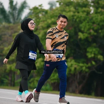 Runner Photo 7416189
