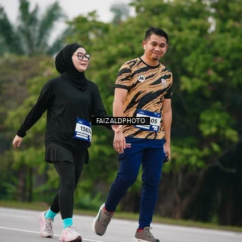 Runner Photo 7416190