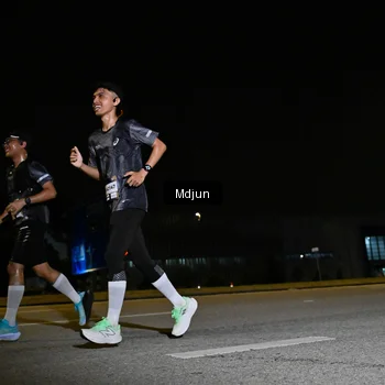 Runner Photo 7416201