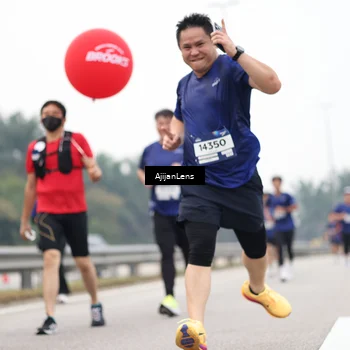 Runner Photo 7416204