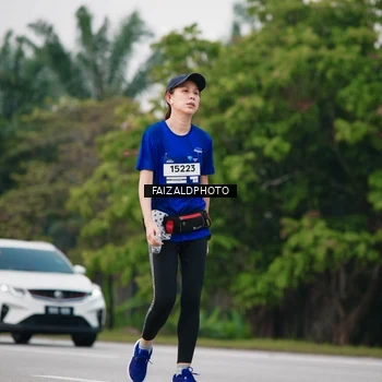 Runner Photo 7416218