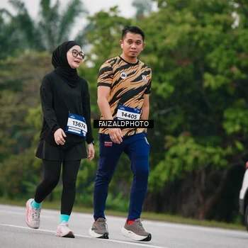 Runner Photo 7416220