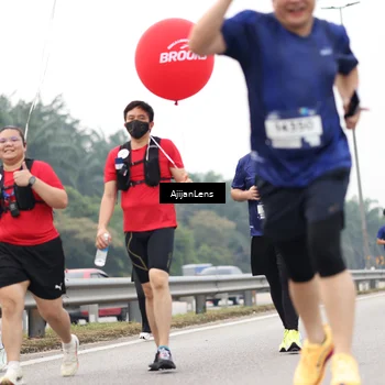 Runner Photo 7416223