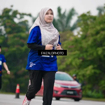 Runner Photo 7416233