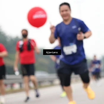 Runner Photo 7416235
