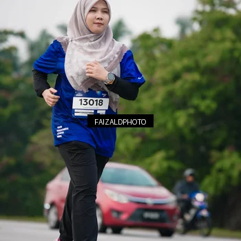 Runner Photo 7416238