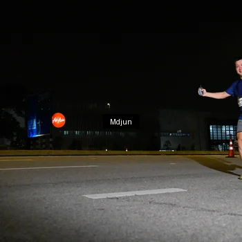 Runner Photo 7416239