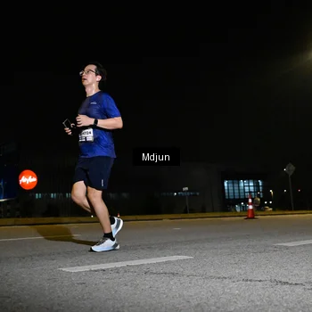 Runner Photo 7416241