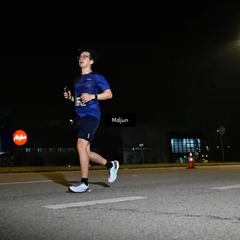 Runner Photo 7416242