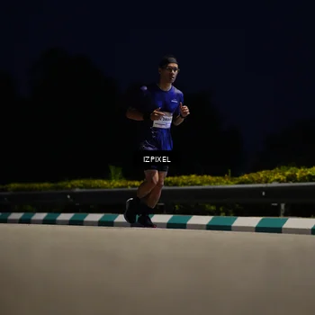 Runner Photo 7416244