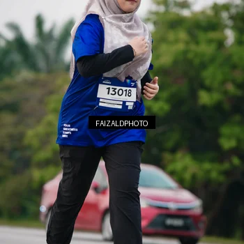 Runner Photo 7416246