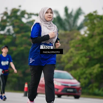 Runner Photo 7416251