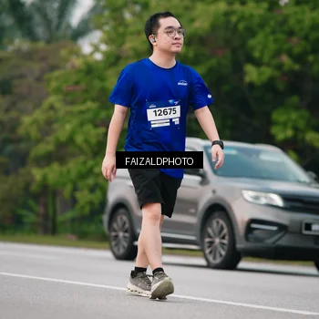 Runner Photo 7416255
