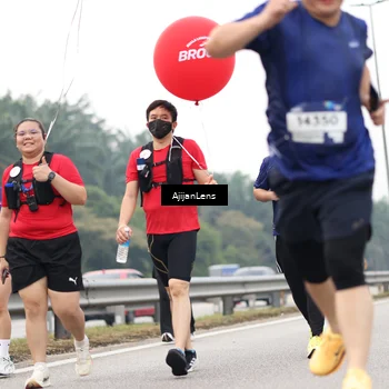 Runner Photo 7416257