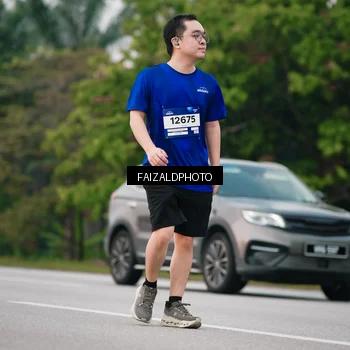Runner Photo 7416259