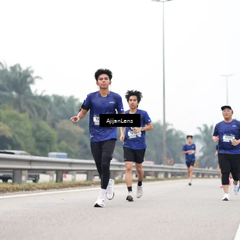 Runner Photo 7416267