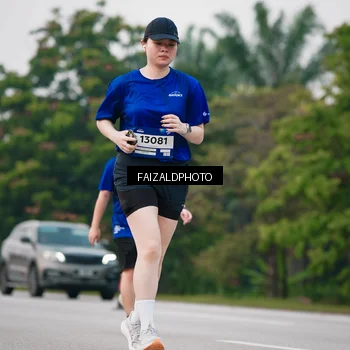 Runner Photo 7416277